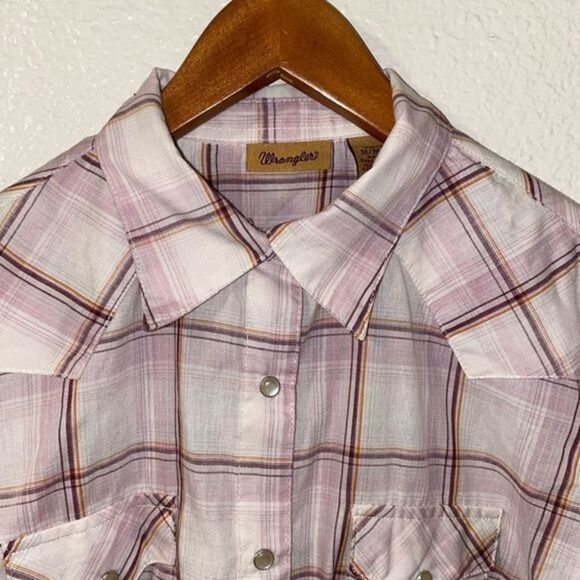 WRANGLER Plaid Pearl Snap Collared button Down Shirt - Picture 8 of 10